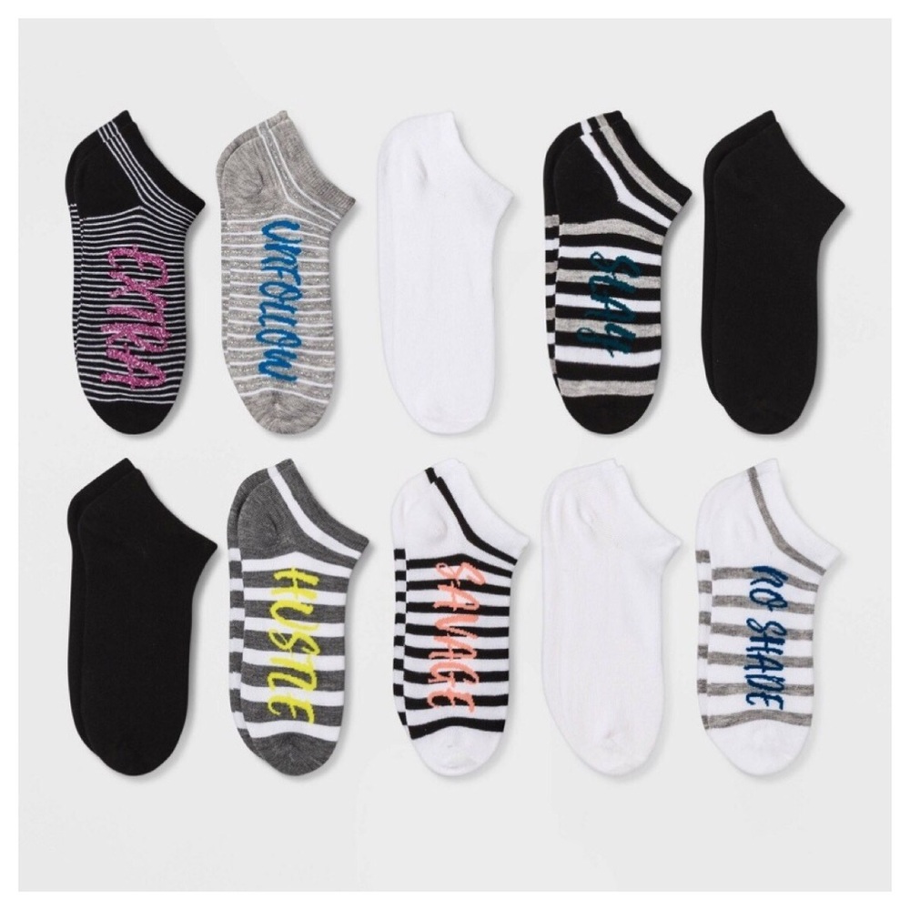 Xhilaration Low Cut Socks Black White Savage Extra Hustle Unfollow Pack of 10